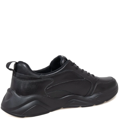 Тофа / Кроссовки