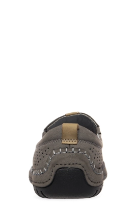 Banderos / Туфли с перфорацией