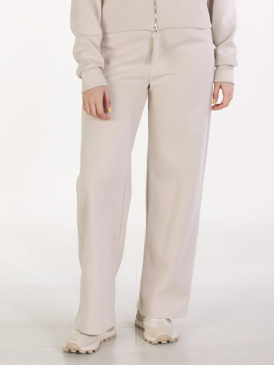 Айли / Спортивный костюм