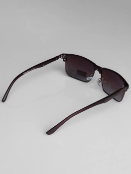 Naulice / Очки солнцезащитные