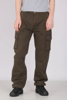 010748238124vhfpyshy1692662400-33