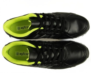 Escan / Кроссовки