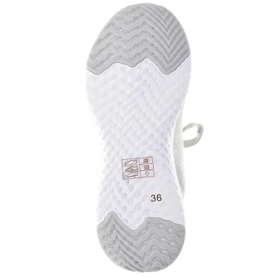 Тофа / Кроссовки