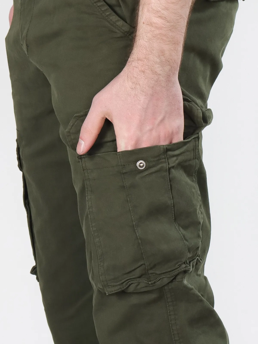 Naulice / Брюки