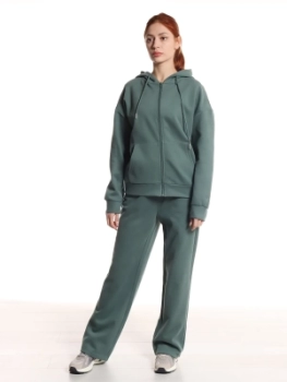 Niu.n / Спортивный костюм Niu.n / Спортивный костюм