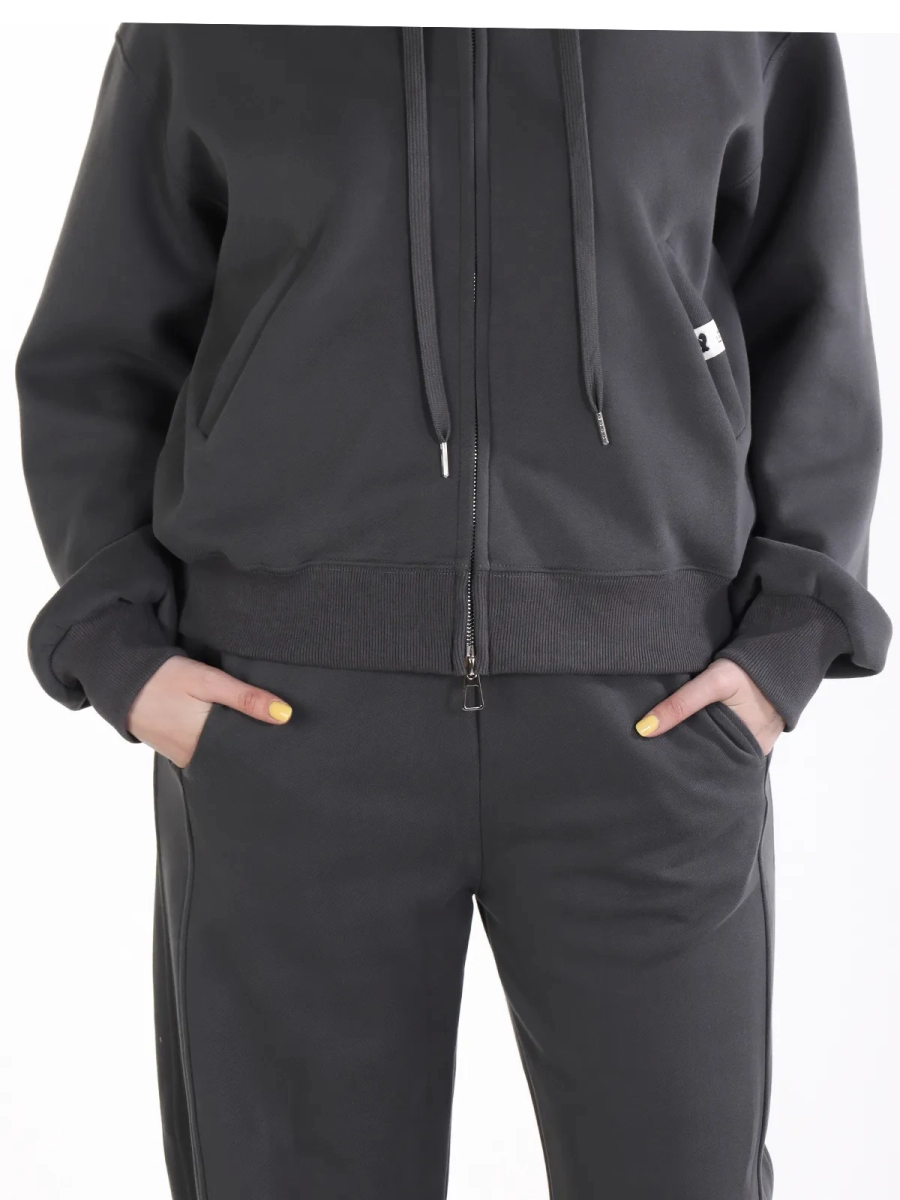 Айли / Спортивный костюм