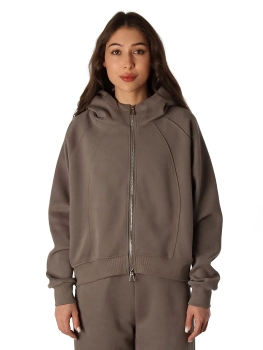 Айли / Спортивный костюм