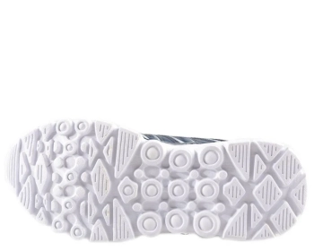 Escan / Кроссовки