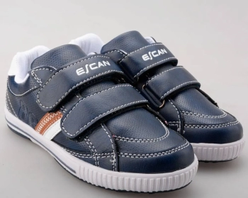 Escan / Кроссовки