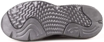 Тофа / Кроссовки