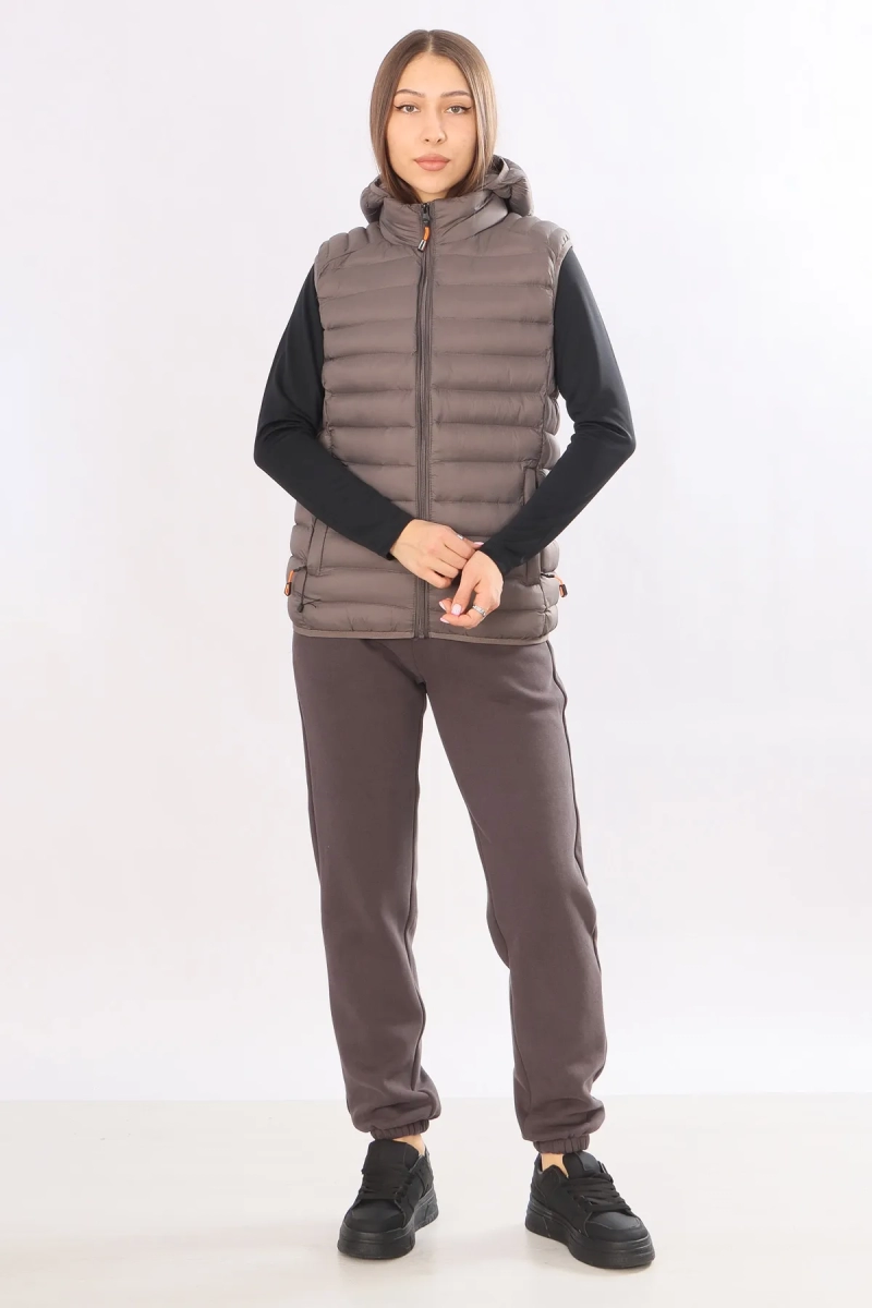 Sport & Moda / Жилет утепленный