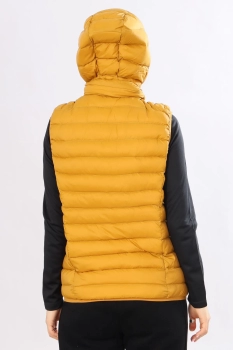 Sport & Moda / Жилет утепленный