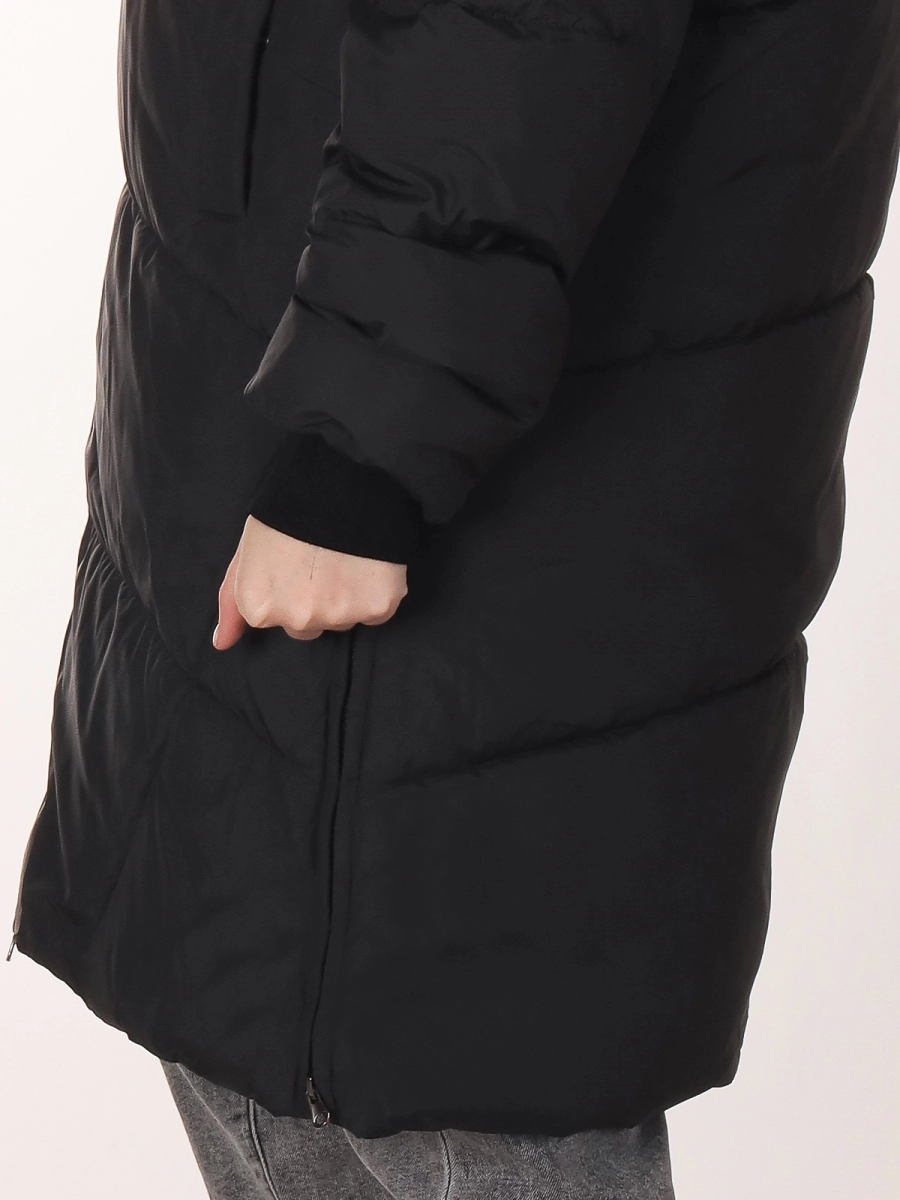 Lora Duvetti / Пальто утепленное