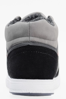 031588217739nwcltpup1695340800-7