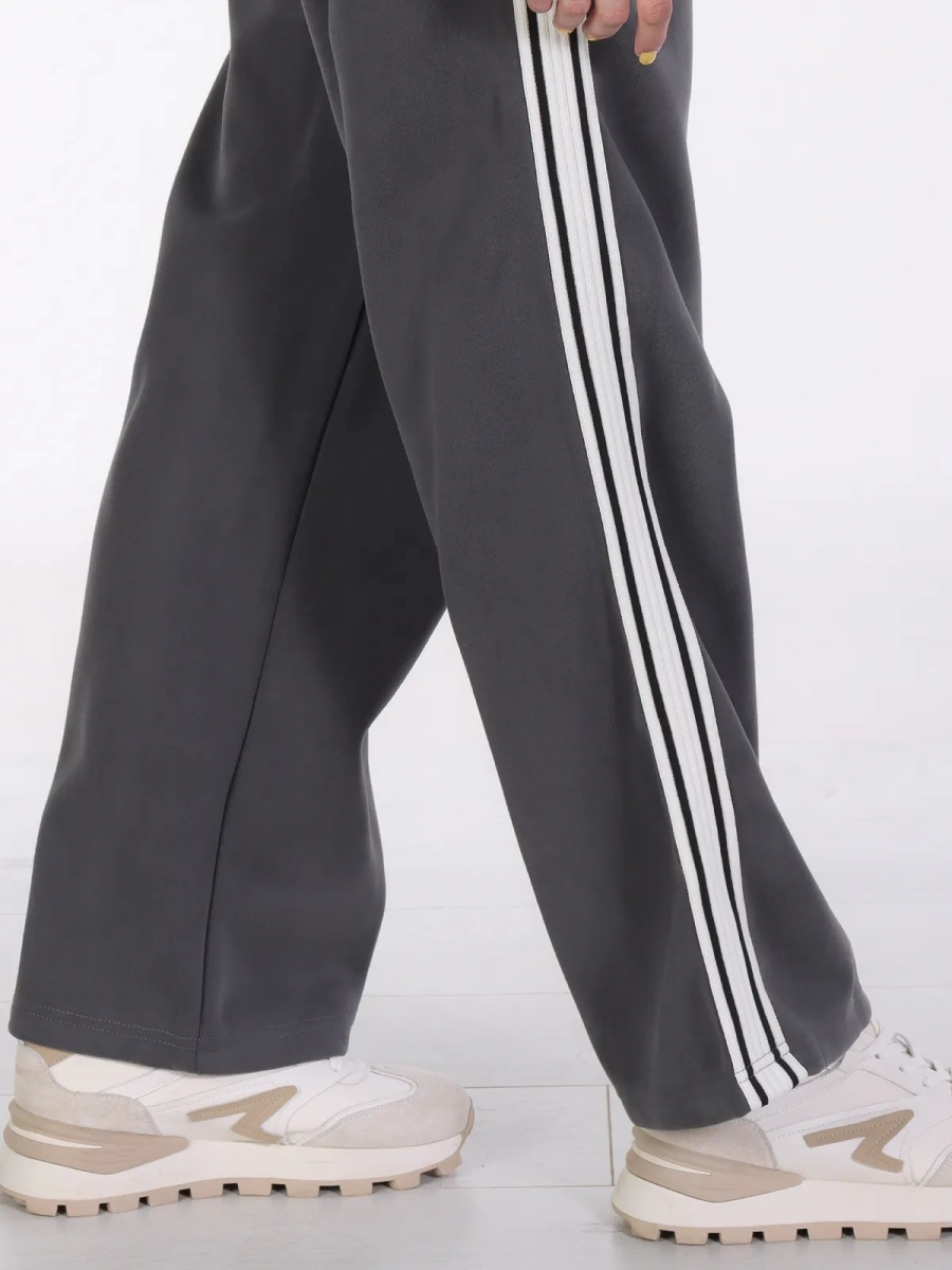 Айли / Спортивный костюм