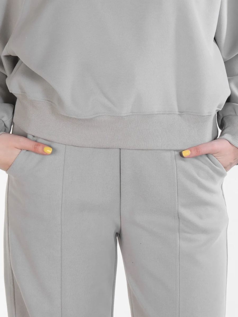 Айли / Спортивный костюм