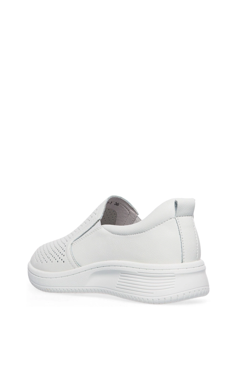 Rita Bravuro / Туфли с перфорацией