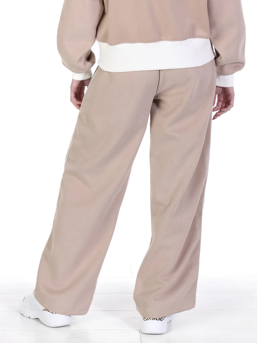 Айли / Спортивный костюм Айли / Спортивный костюм