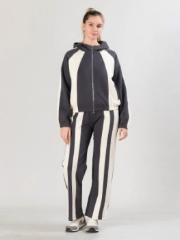 Айли / Костюм повседневный