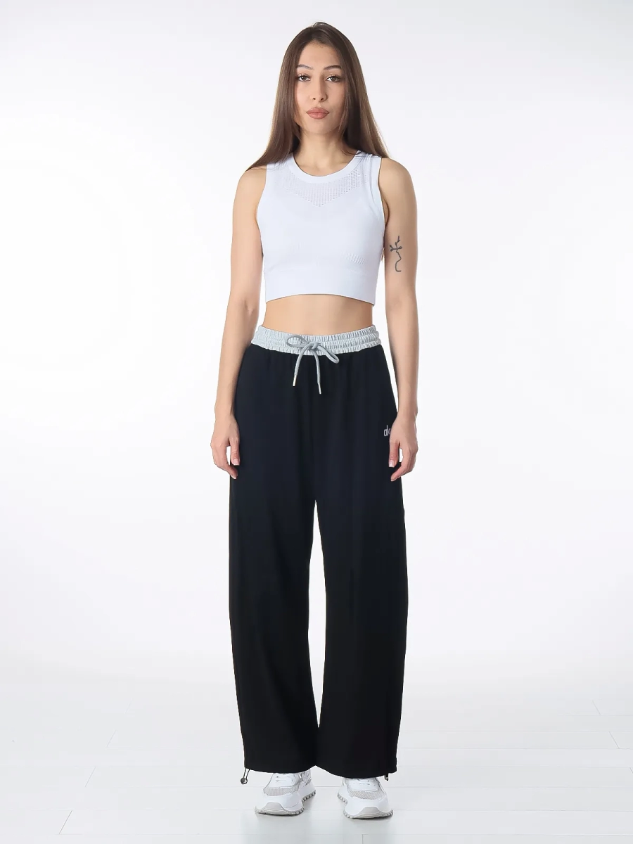 Naulice / Брюки повседневные