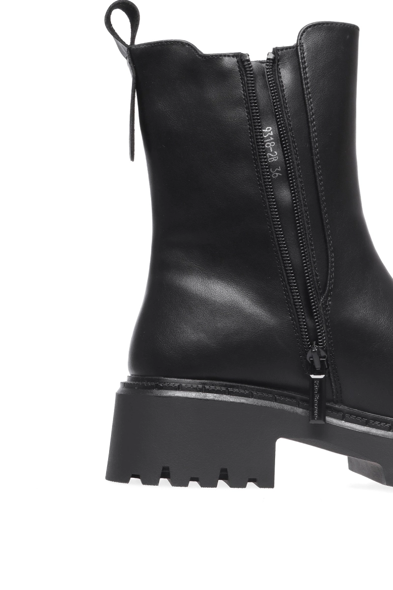 Rita Bravuro / Ботинки