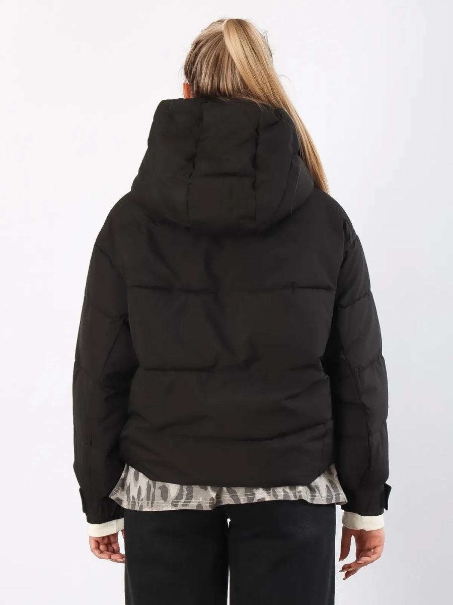 YIYIROSES / Куртка женская утепленная