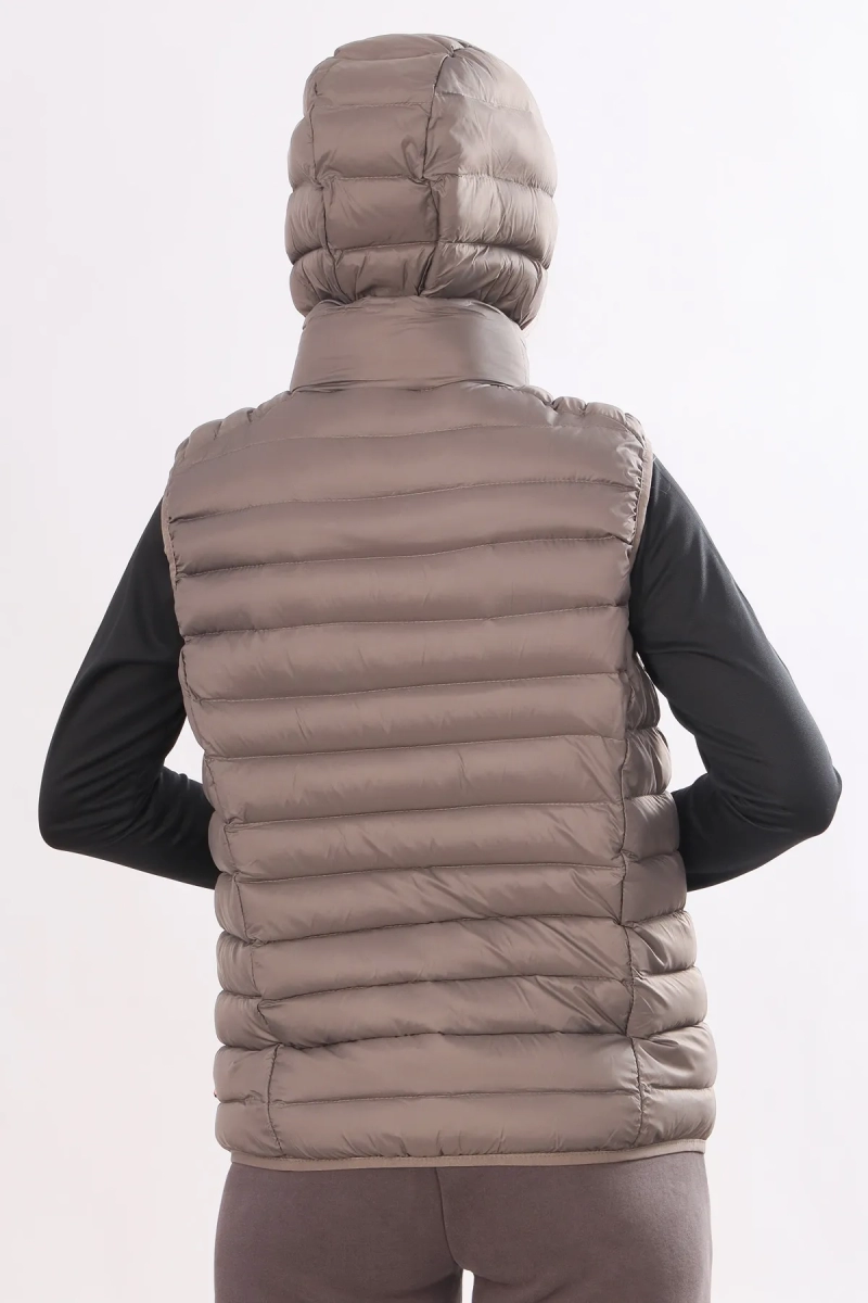 Sport & Moda / Жилет утепленный