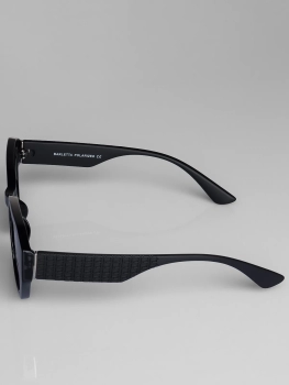 (021881152524earxruqg1747572568-11.jpg)