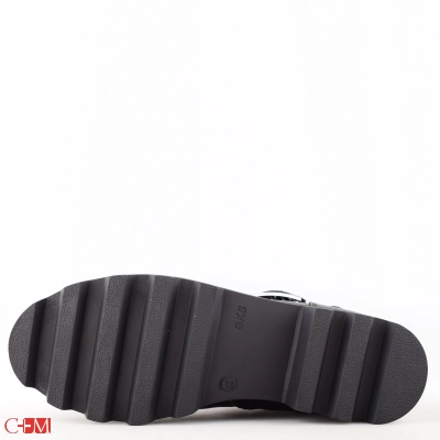 Laura Valorosa / Ботинки