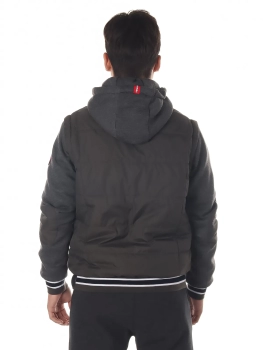 Куртка-жилет демисезонная (04iljitrlm20250825-40.jpg)