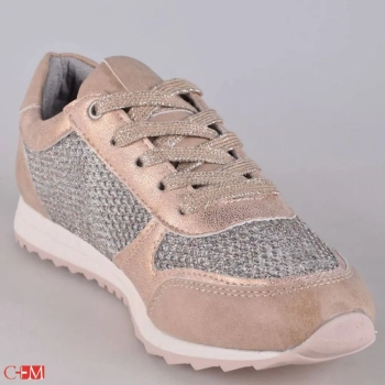 Spur / Кроссовки