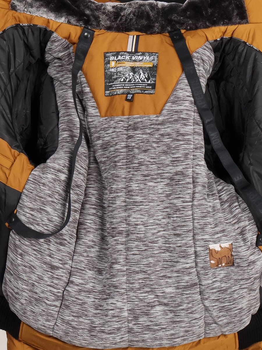 Black Vinyl / Куртка утепленная