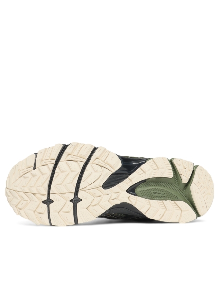 Asics / Кроссовки GEL-Kahana 8 1011B133-300