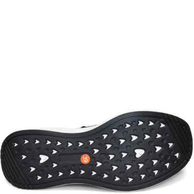 Soter / Кроссовки