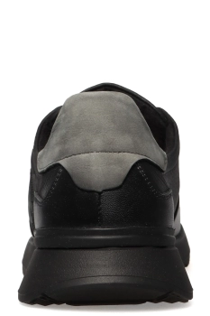 Тофа / Кроссовки