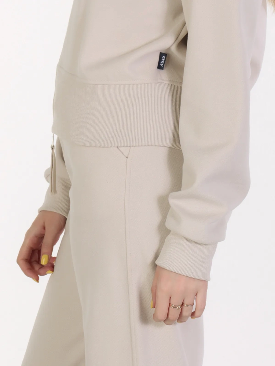 Айли / Спортивный костюм