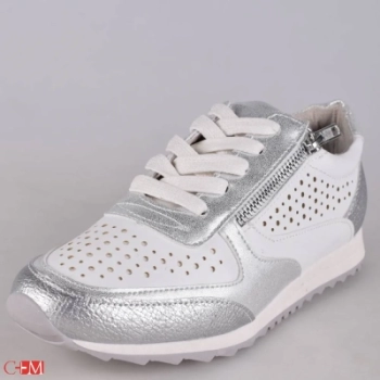 Spur / Кроссовки