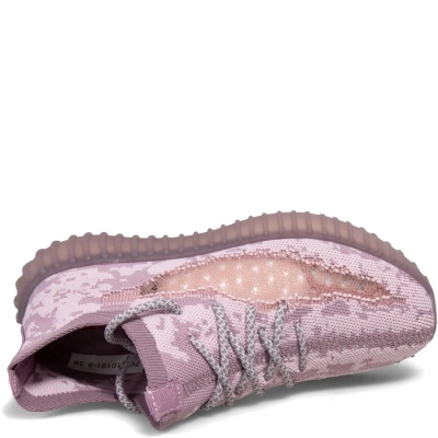 Тофа / Кроссовки