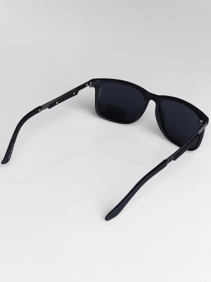 Naulice / Очки солнцезащитные