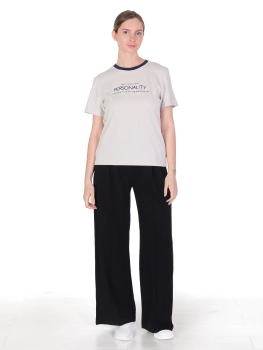 (020695199613jpiwyvux1750266110-5.jpg)