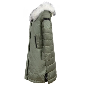 Chic and Charisma / Пальто