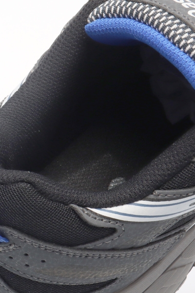 Asics / Кроссовки GEL-VENTURE 6 1012B359-011