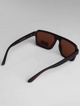 Naulice / Очки солнцезащитные