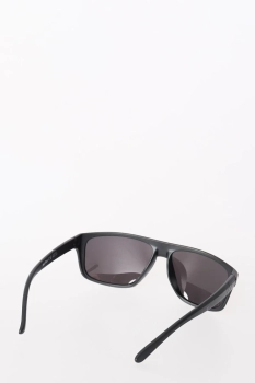 Naulice / Очки солнцезащитные