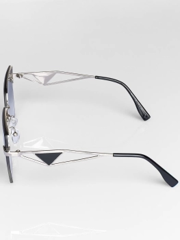 (020880098852pigiojuv1747156294-136.jpg)