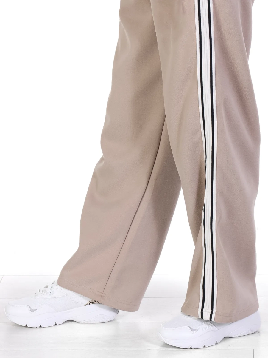 Айли / Спортивный костюм Айли / Спортивный костюм