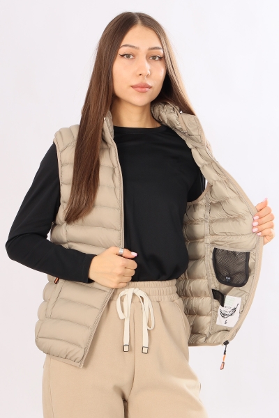 Sport & Moda / Жилет утепленный