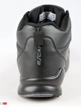 Escan / Кроссовки