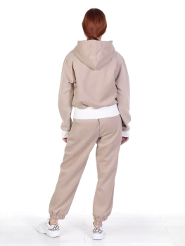 Айли / Спортивный костюм