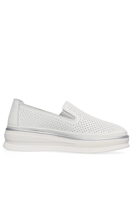 Rita Bravuro / Туфли с перфорацией